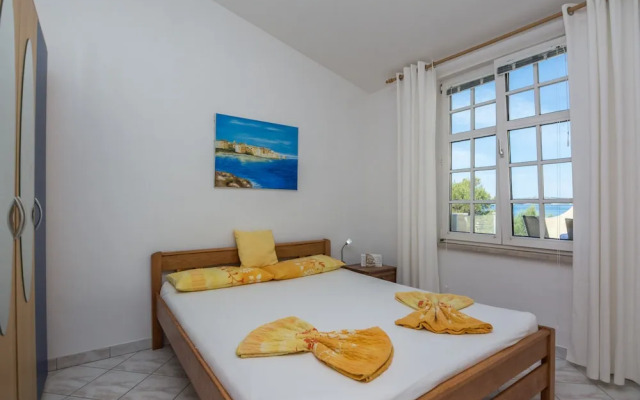 Apartments Dragan