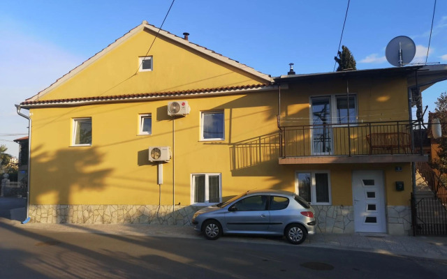 Sweet Cosy Apartment