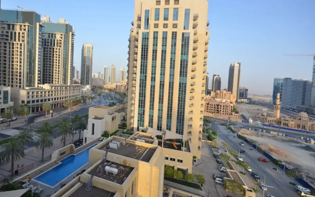 Vacation Bay - Downtown- Claren Tower