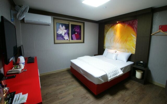 Olleh Motel