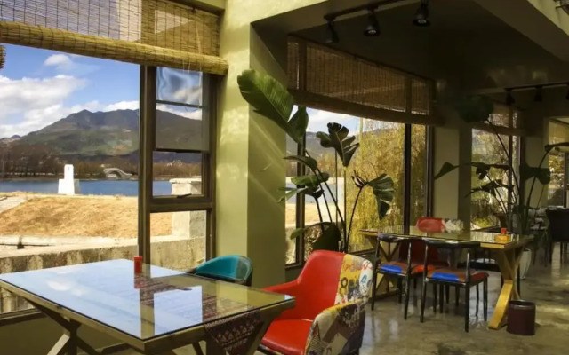 Xianyun Xiyue Boutique Holiday Hotel