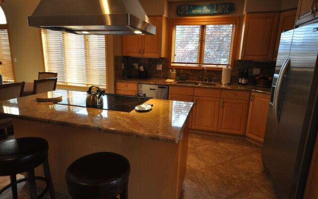 Mountain Harbor #129 4 Bedroom Condo