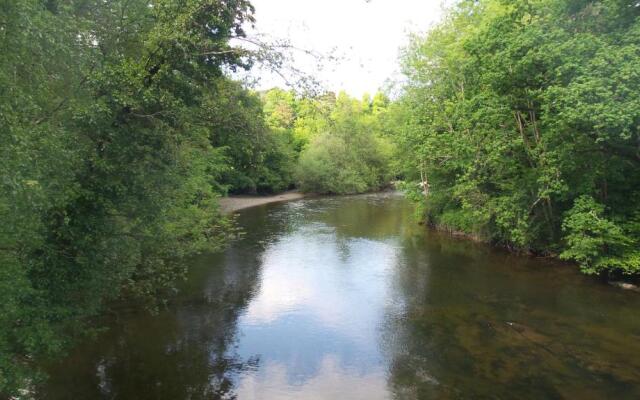28 Riverside, Caer Beris Holiday Park