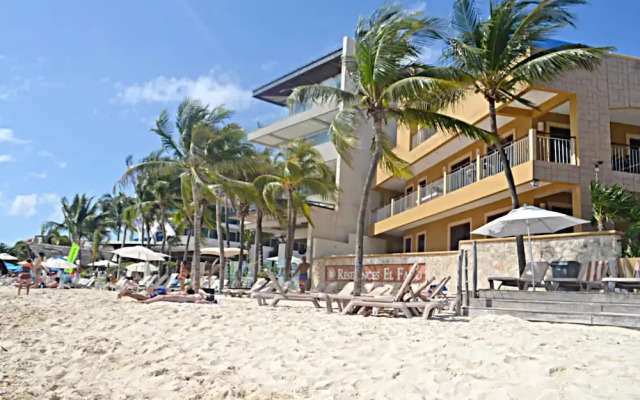 El Faro Beachfront Penthouse