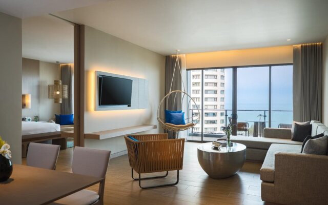 Renaissance Pattaya Resort & Spa