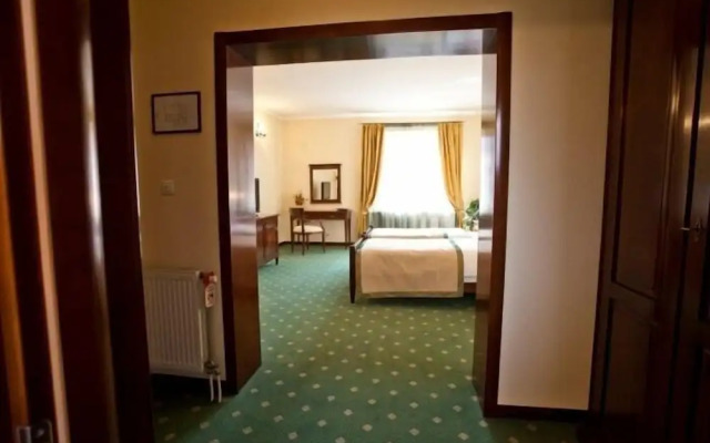 Pensiunea La Residenza