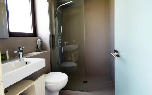 Geraniotis Hotel & Resort
