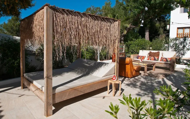 Secret Oasis Ibiza- Adults Only