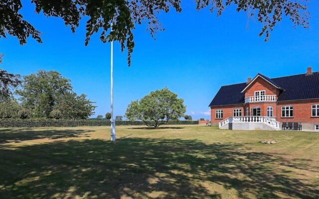 12 Person Holiday Home in Nyborg