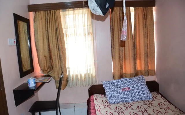 Chomba Hotel