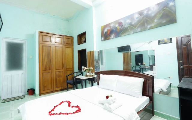 OYO 1140 Hong Luc Hotel