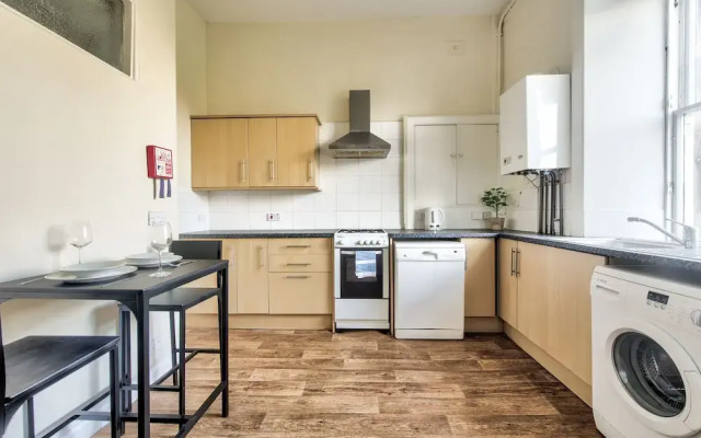 Henderson - New Town Apartment
