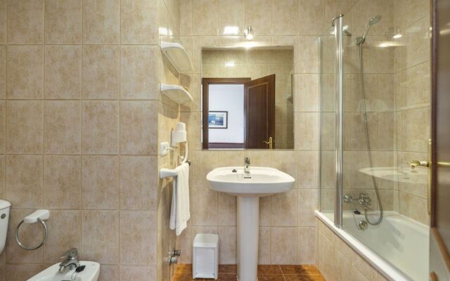 Apartamentos Cala Murada Tennis
