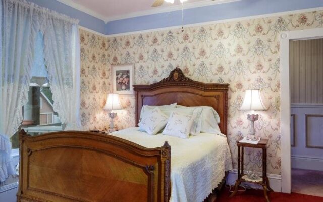 Roseberry House Bed & Breakfast