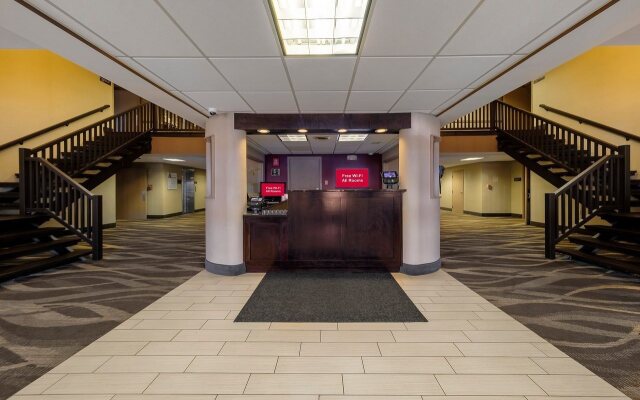 Red Roof Inn & Suites Newburgh – Stewart Airport/ West Point