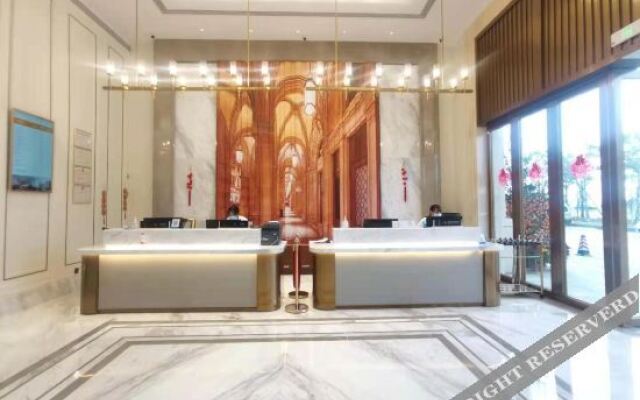 Vienna International Hotel Seven star rock star lake scenic spot