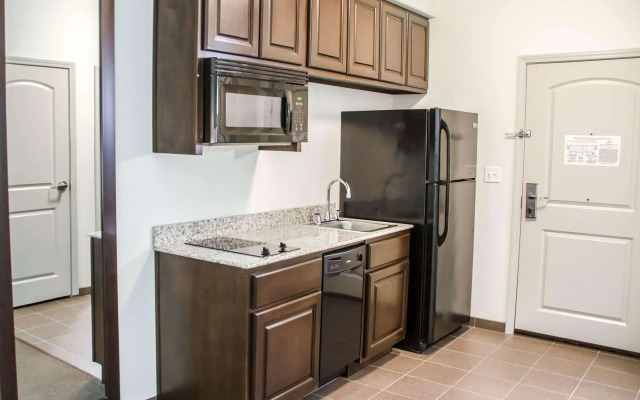 Sleep Inn & Suites Center