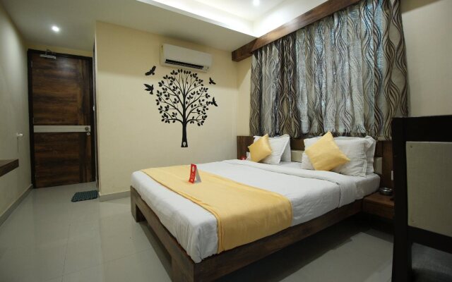 Oyo 5330 Hotel Green Apple