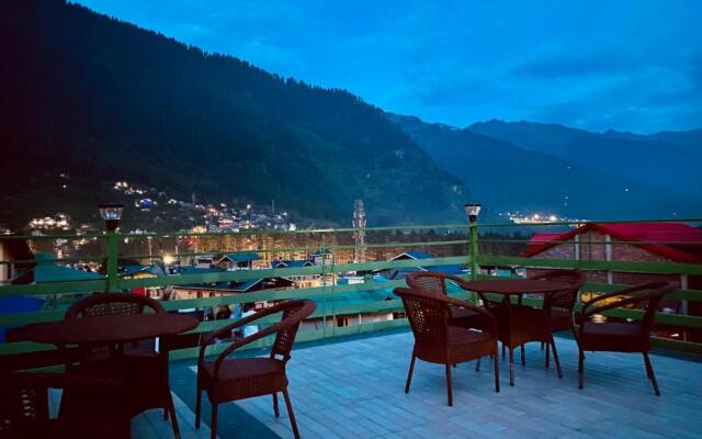New Vistas Inn - Five Star Luxury Hotel Near Mall Road Manali