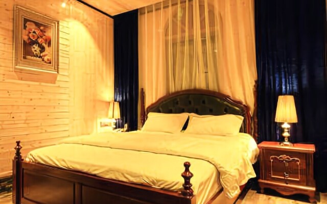 Aichao Movie Theme Hotel