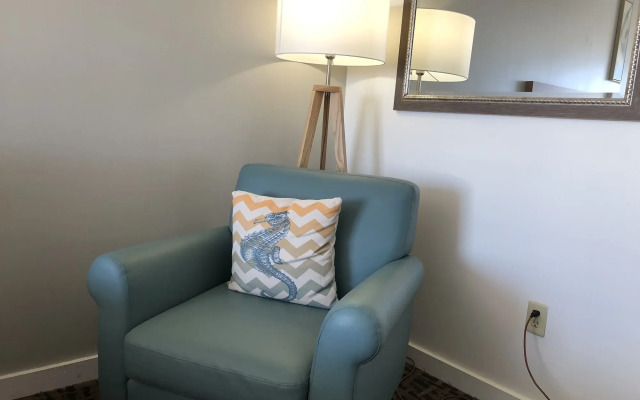 Beach Tower Beachfront Hotel, a By The Sea Resort