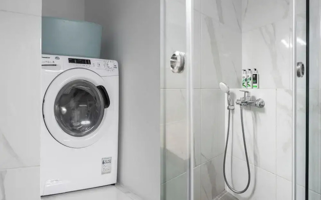 The Gate by Zoia Living