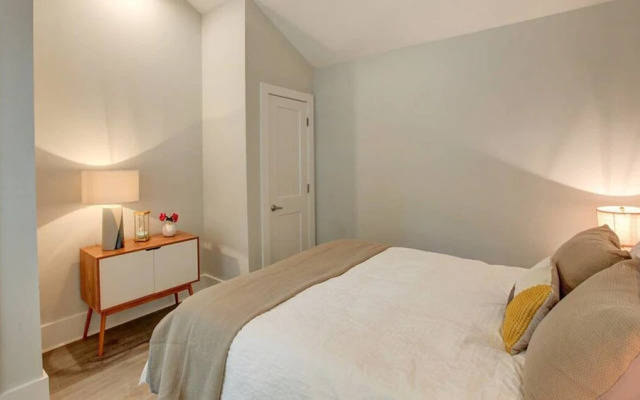 3 bedroom, Woodside Avenue