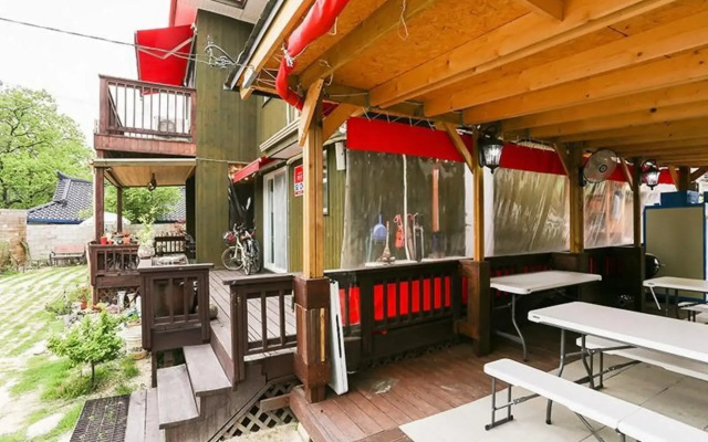 Geochang Siesta Pension