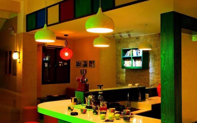 Candy-loft Hotel