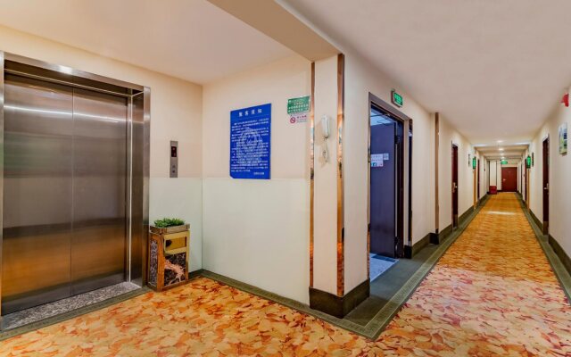 GreenTree Inn Beijing Guangmingqiao Express Apartment Hotel