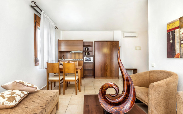 Nereides Hotel
