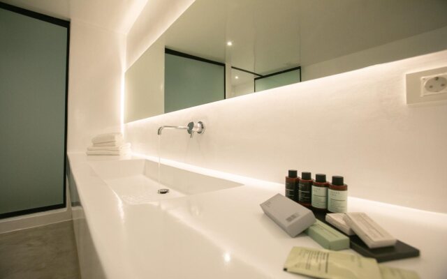 Melidonia Suites
