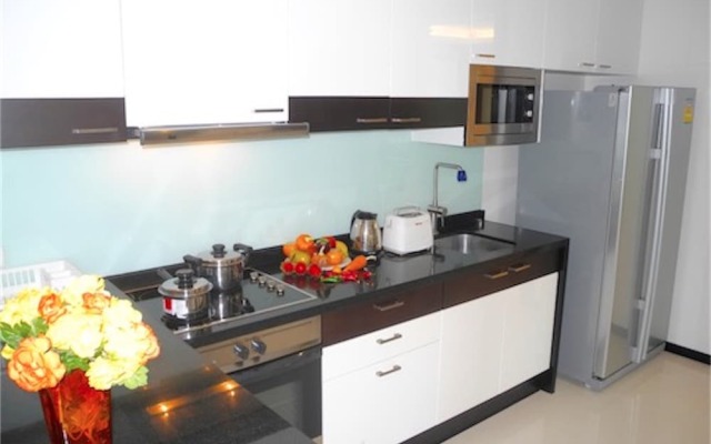 Kamala Regent Modern 2 bedrooms Apartment