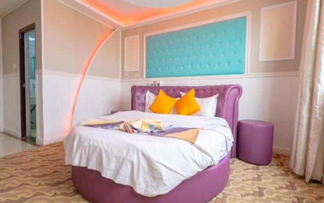 Shell Hotel(Haikou Meilan Airport Store)