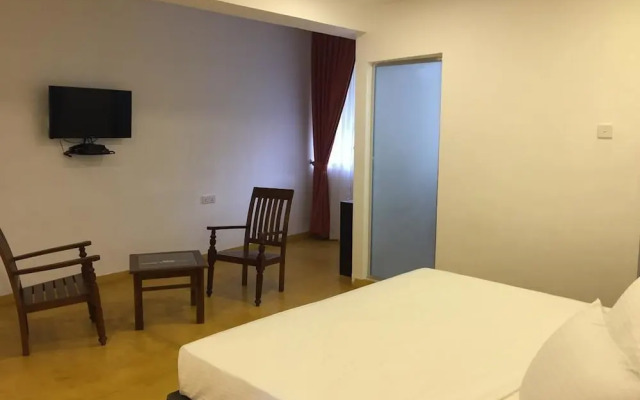 OYO 122 Glenloch Tea Factory Hotel