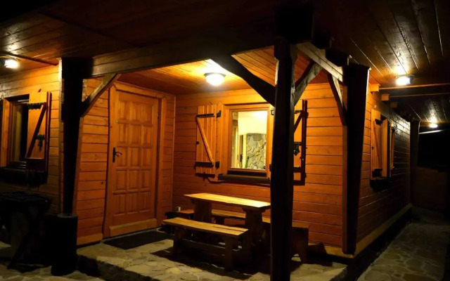 Alpejskie Domy Ski House