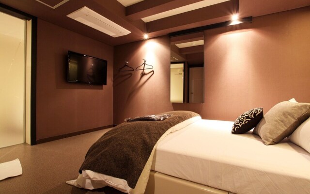 Hansung University May