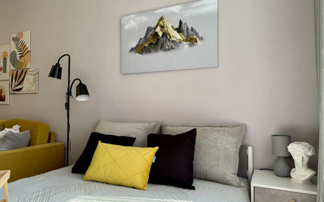 Апартаменты на улице Шухова 1А