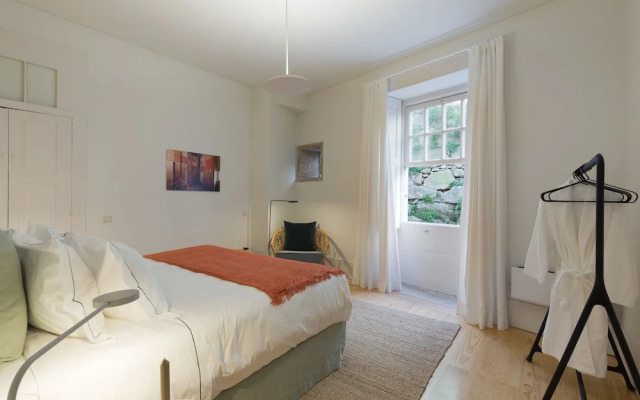 B28 Apartments
