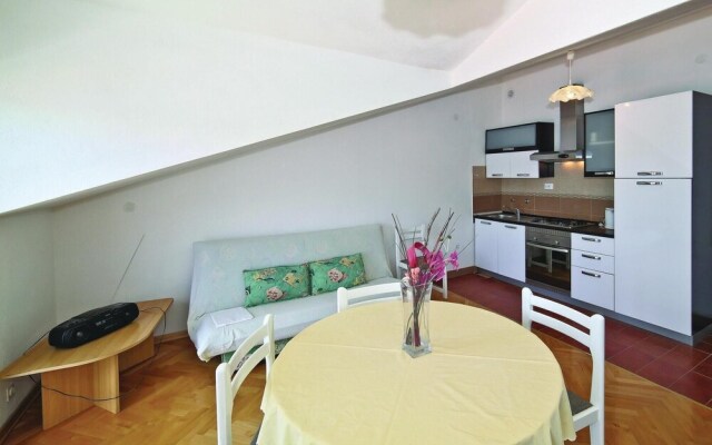 Amazing Home in Mastrinka With Wifi and 2 Bedrooms