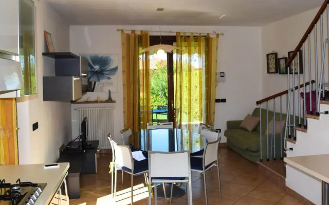 Great and colourful apartment at only 700m from Bardolino