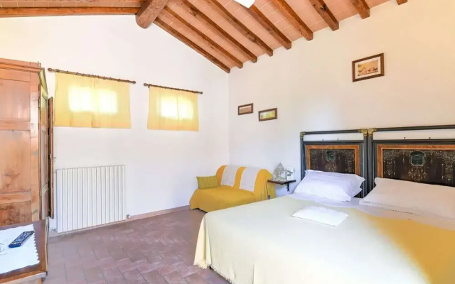 Holiday Home in Tuscany With Pool