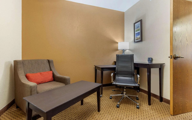 Comfort Inn & Suites Kenosha-Pleasant Prairie