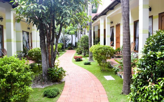 Ngoc Viet Bungalow