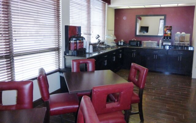 Red Roof Inn PLUS+ & Suites Chattanooga - Downtown