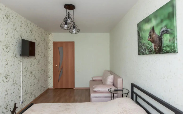 Apartments on 40 let Pobedy street 43