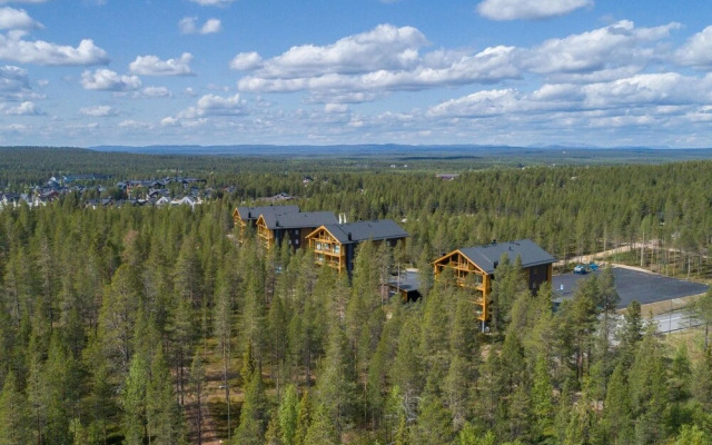 Tunturinlaita c9 2 Skipasses Included Sirkka