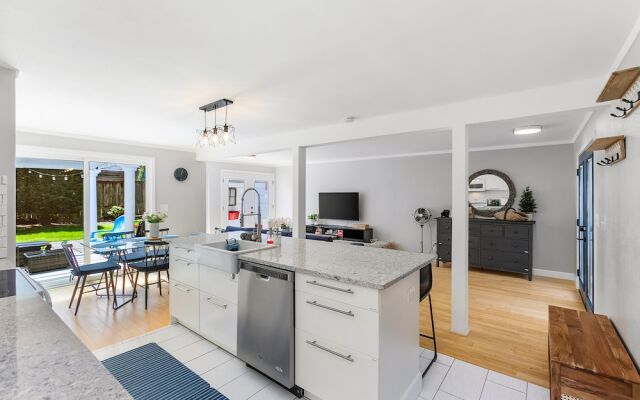 Bodur's Nest Whispering Garden