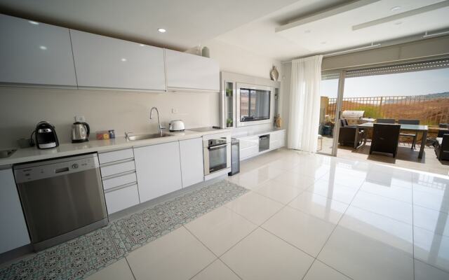 Private Pool 3Bdr Sea View