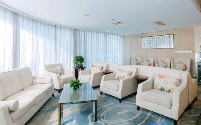 Yangzhou Slender West Lake Wisteria Hotel